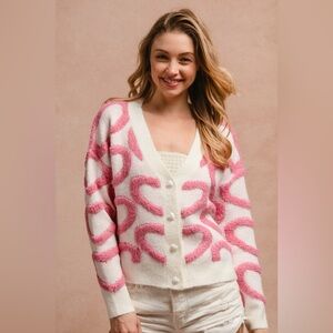 BiBi Textured Heart Buttoned V Neck Cardigan🆕